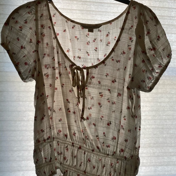 American Eagle blouse. - Picture 3 of 5